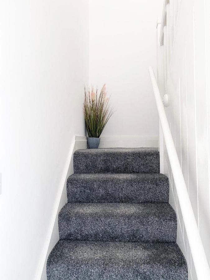 The Baltic Townhouses By Serviced Living Liverpool Exterior photo