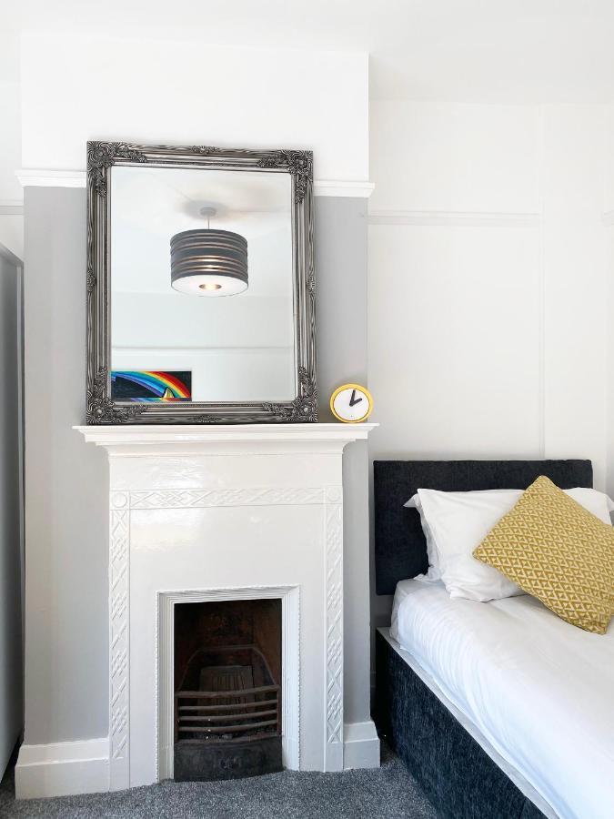 The Baltic Townhouses By Serviced Living Liverpool Exterior photo