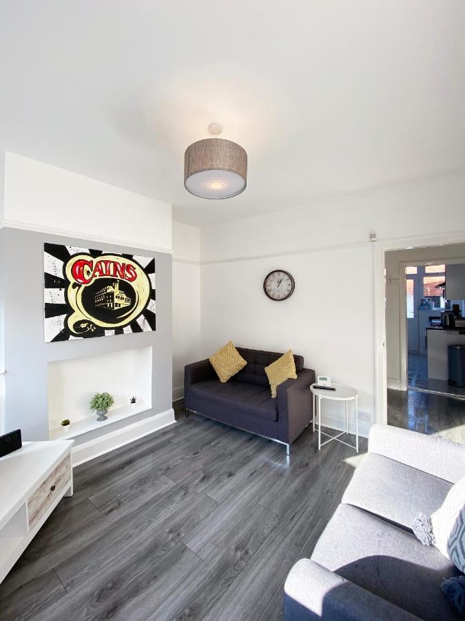 The Baltic Townhouses By Serviced Living Liverpool Exterior photo